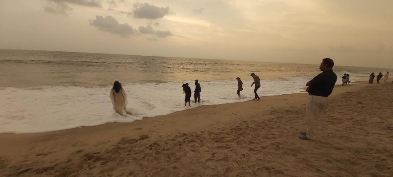 Marari Peace Homestay Mararikulam Bagian luar foto