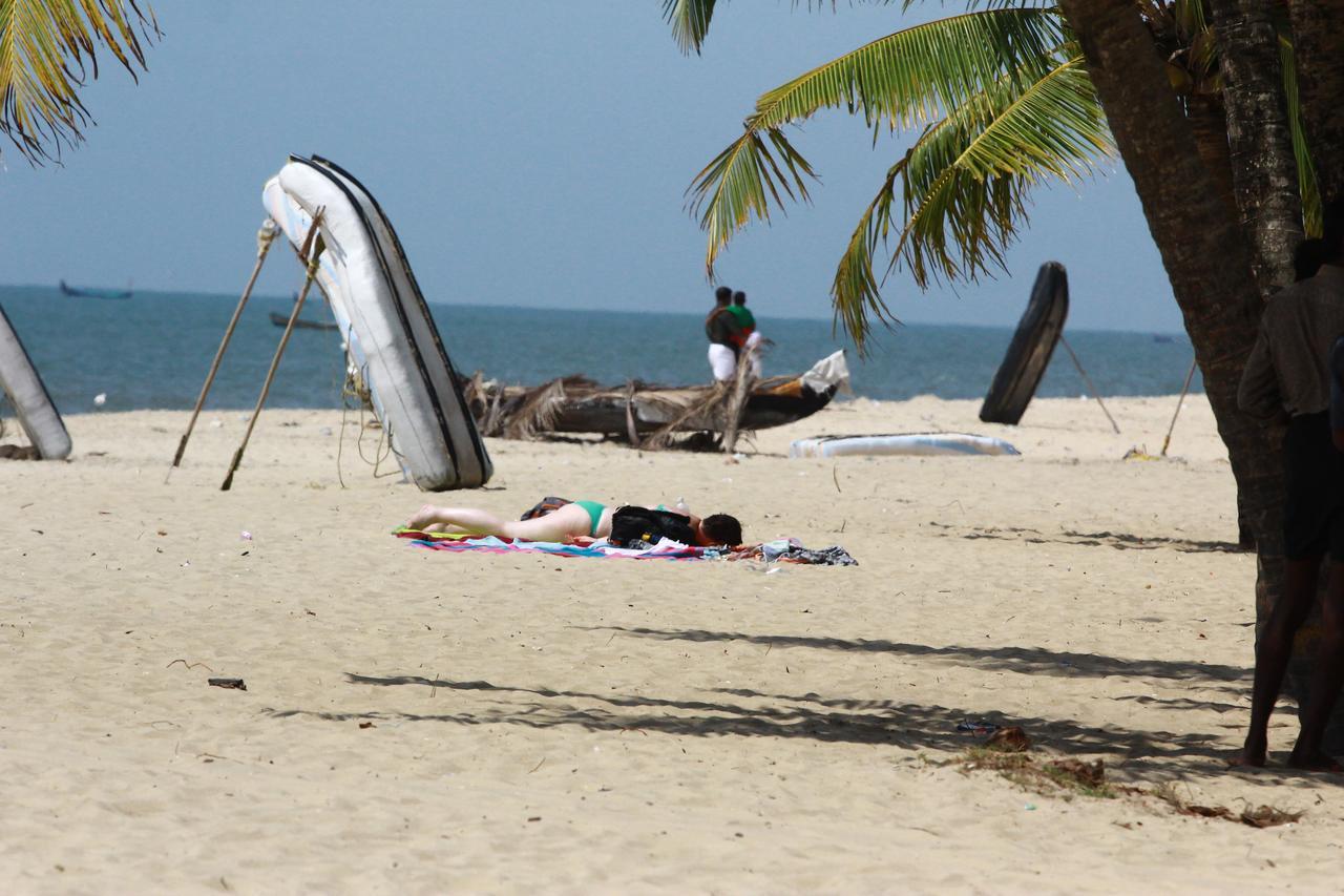 Marari Peace Homestay Mararikulam Bagian luar foto